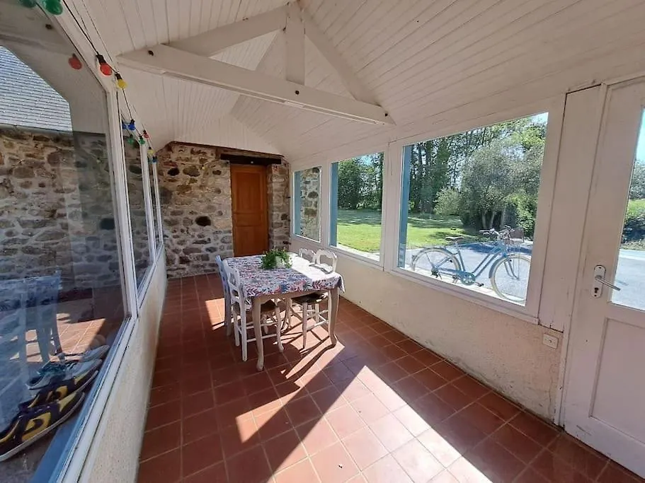 Grande Maison De Famille A La Campagne - 10Mn De La Mer Planguenoual 0*,  France